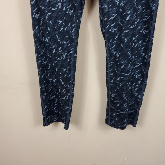 Nike Essential Tight Fit Crop Length 777168 060 Size XL - Picture 3 of 8